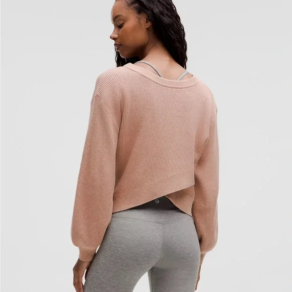 NWT Lululemon reversible crossover sweater - Picture 2 of 5